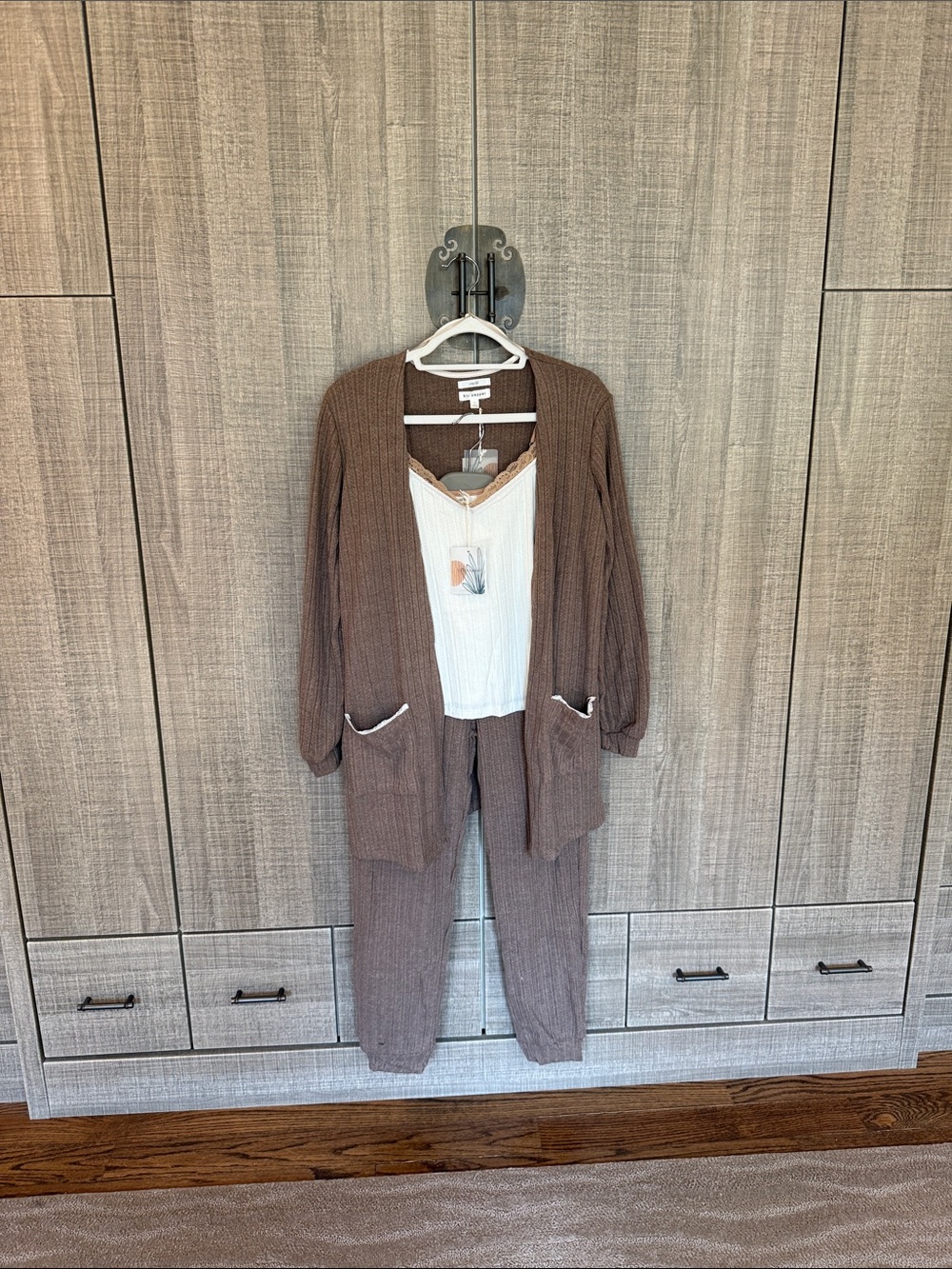 Blu Pepper Cozy Ribbed Knit Cardigan & Pants Set with‎ White Tank - Brown